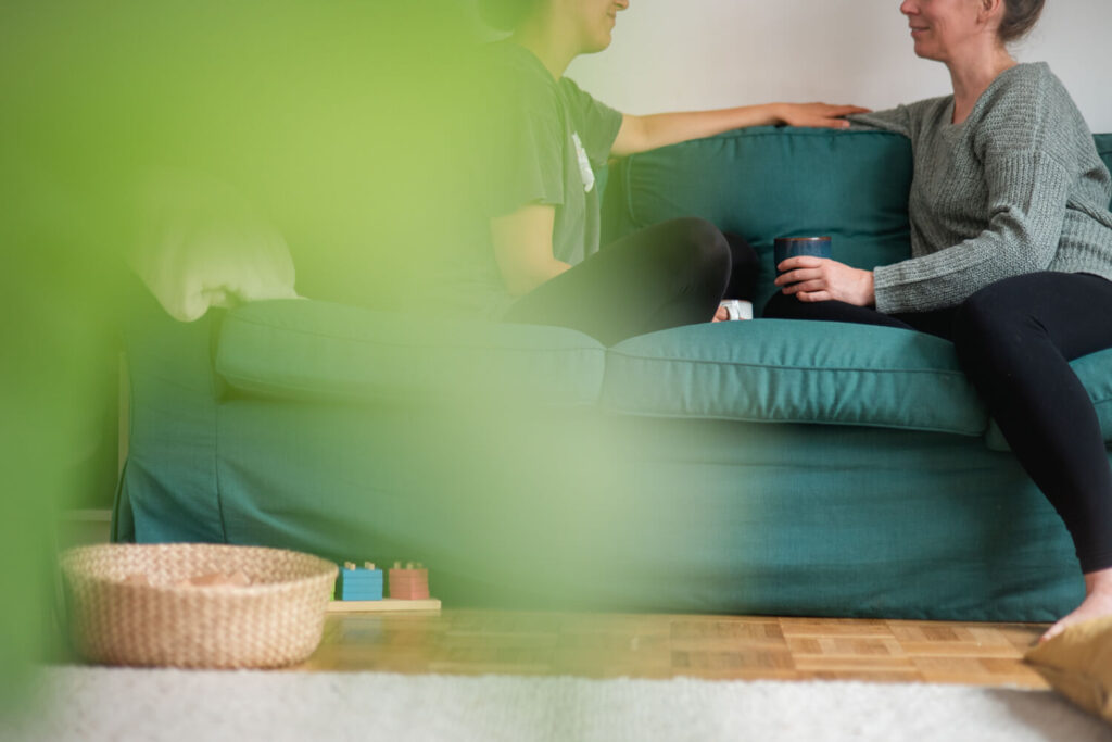 zwei Mütter im Gespräch